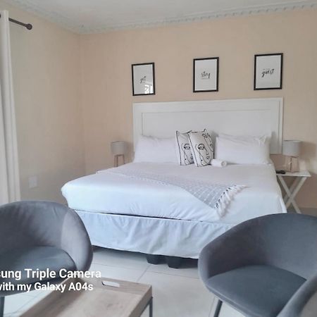 Dineo'S Lodge And Spa Burgersfort Luaran gambar