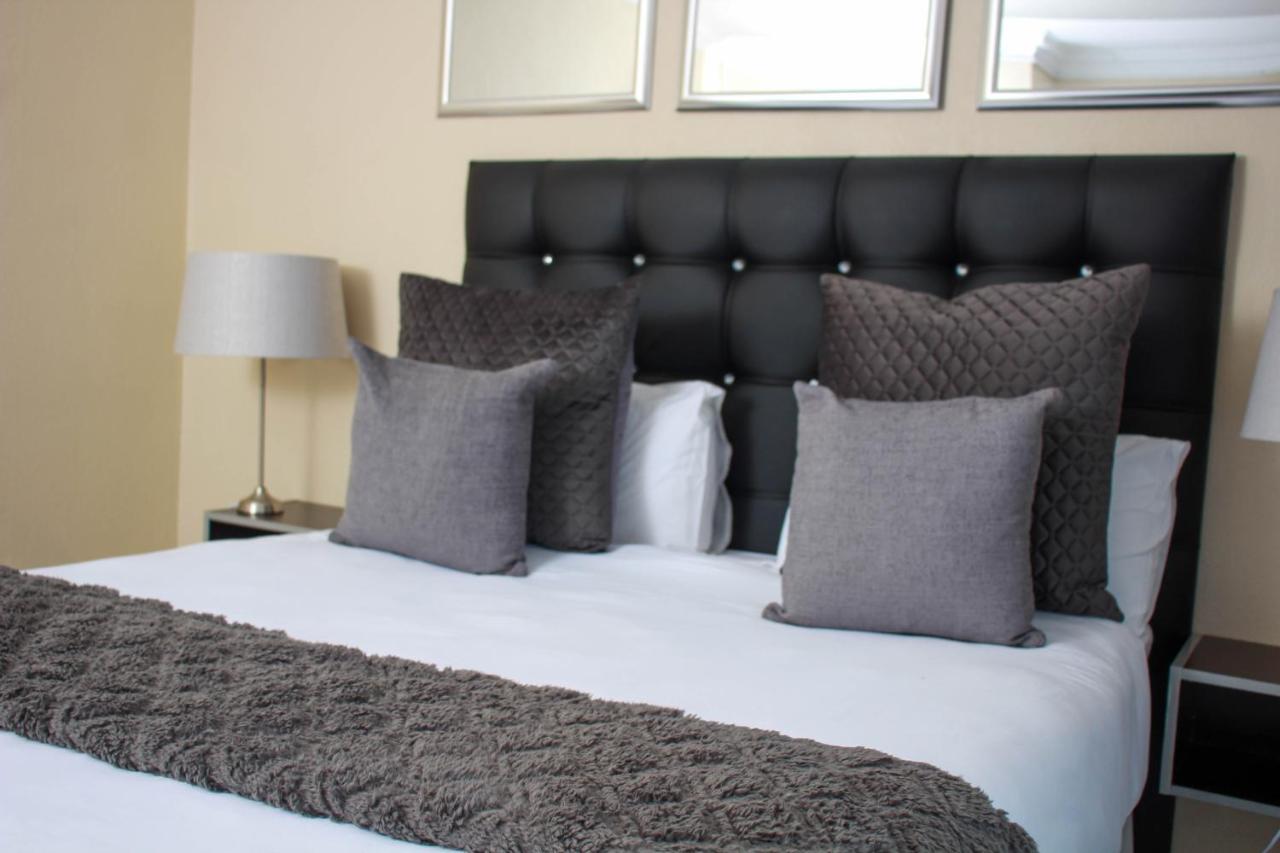 Dineo'S Lodge And Spa Burgersfort Luaran gambar