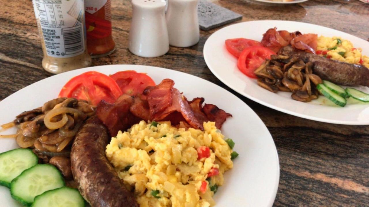 Dineo'S Lodge And Spa Burgersfort Luaran gambar