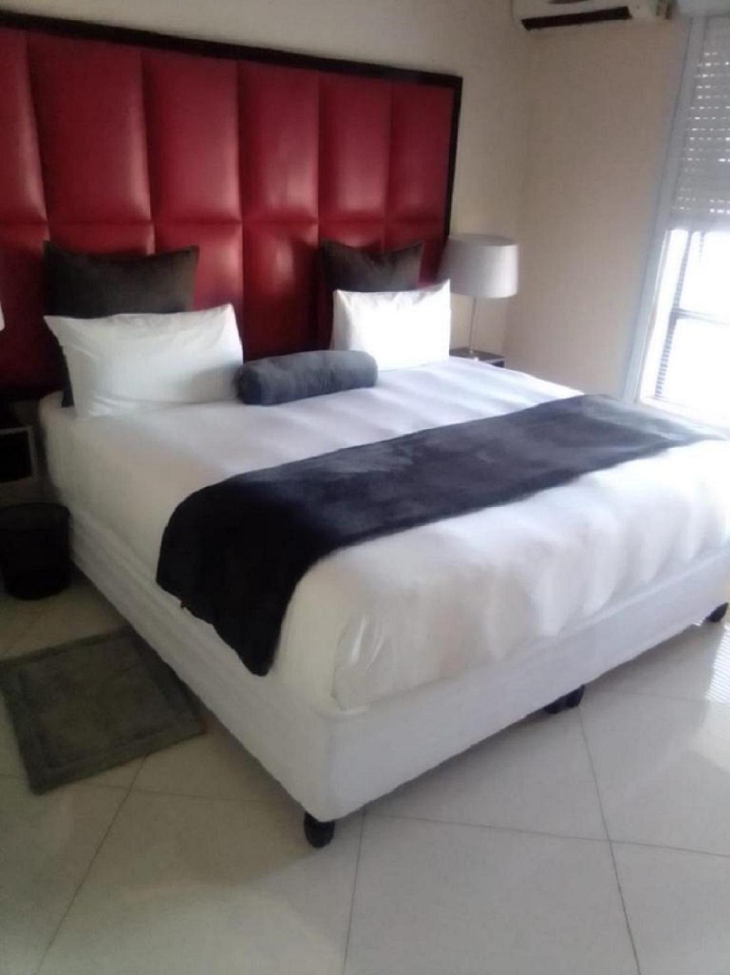 Dineo'S Lodge And Spa Burgersfort Luaran gambar